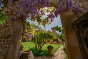 Charming cottage only for you, a hidden gem 10mn walk to historic center, stunning view